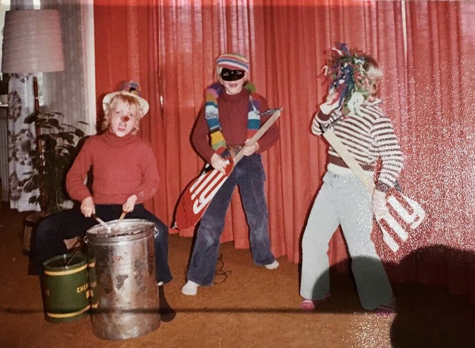 Se Frank Hvams slingrende vej til succes igennem 20 billeder fra hans private fotoalbum