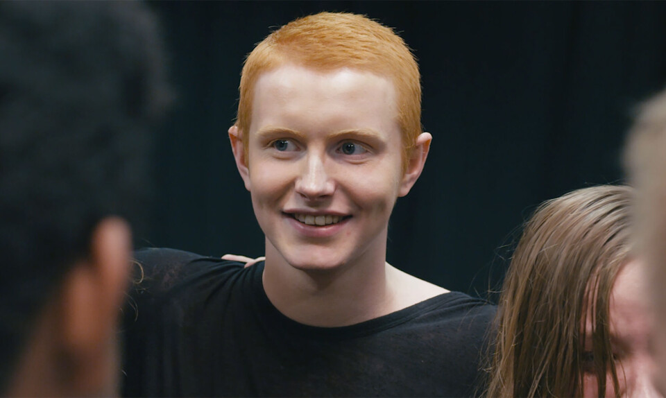 torje_i_gruppen_-_framegrab_fra_filmen copy.jpg