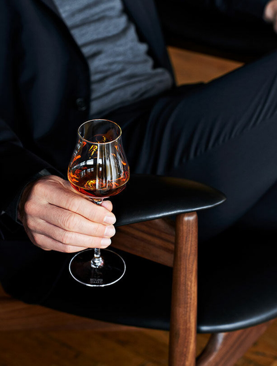 tekst_HOLMEGAARD_09_liquor_glass_180.jpg