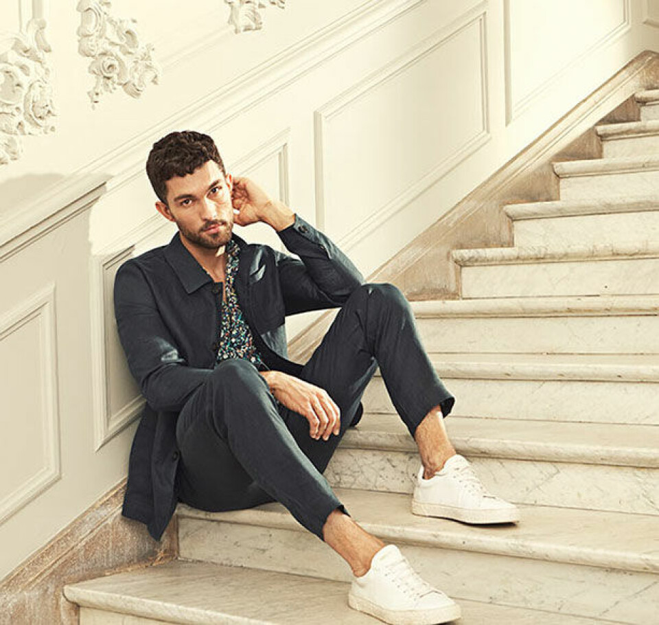 Casual-Linen-suit.jpg