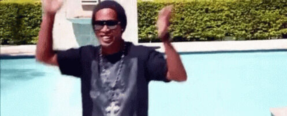 Billedresultat for ronaldinho gif carnival