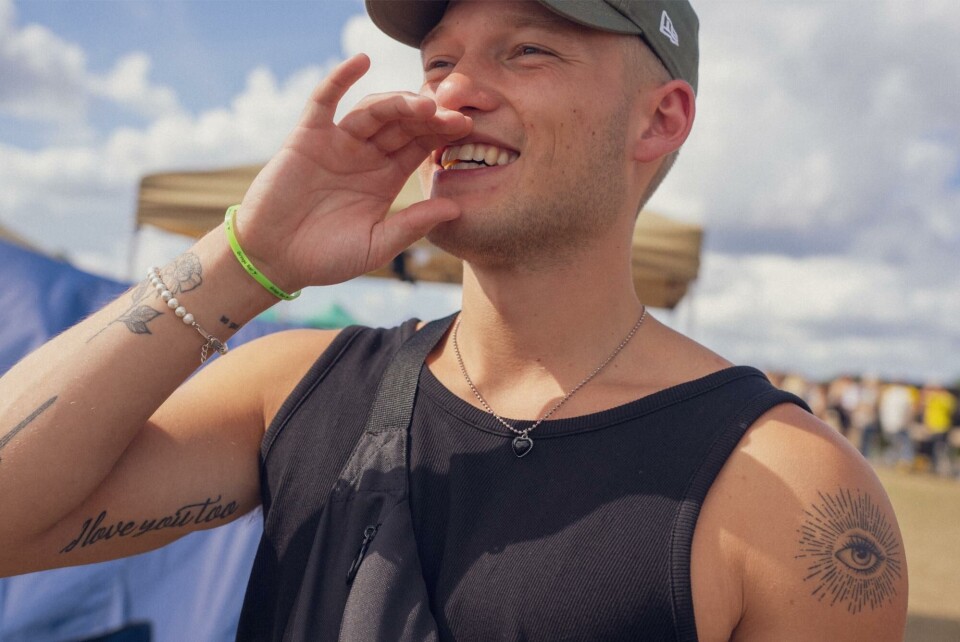 En modetrend har spredt sig blandt mændene på Roskilde Festival