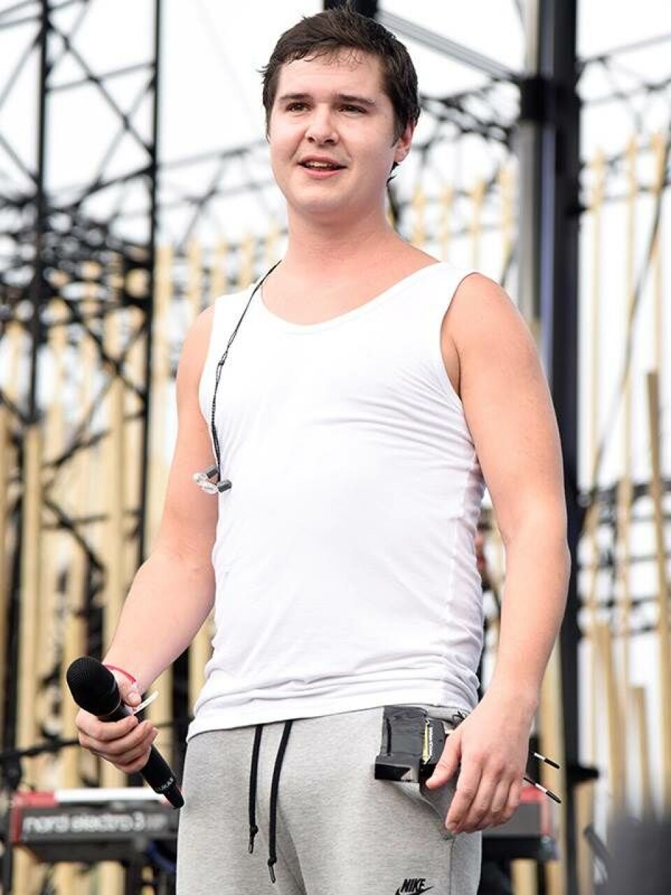 Lukas Graham er den værst klædte mand i hele verden i 2017 ifølge britisk herremagasin