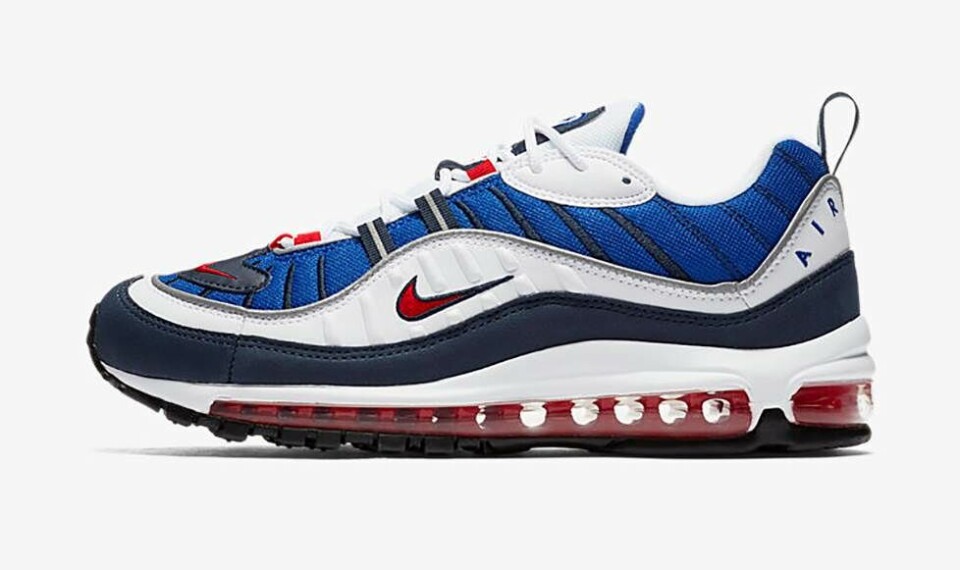 Nostalgi hitter: Her er tre sneaker-samarbejder, der dyrker det barnlige univers