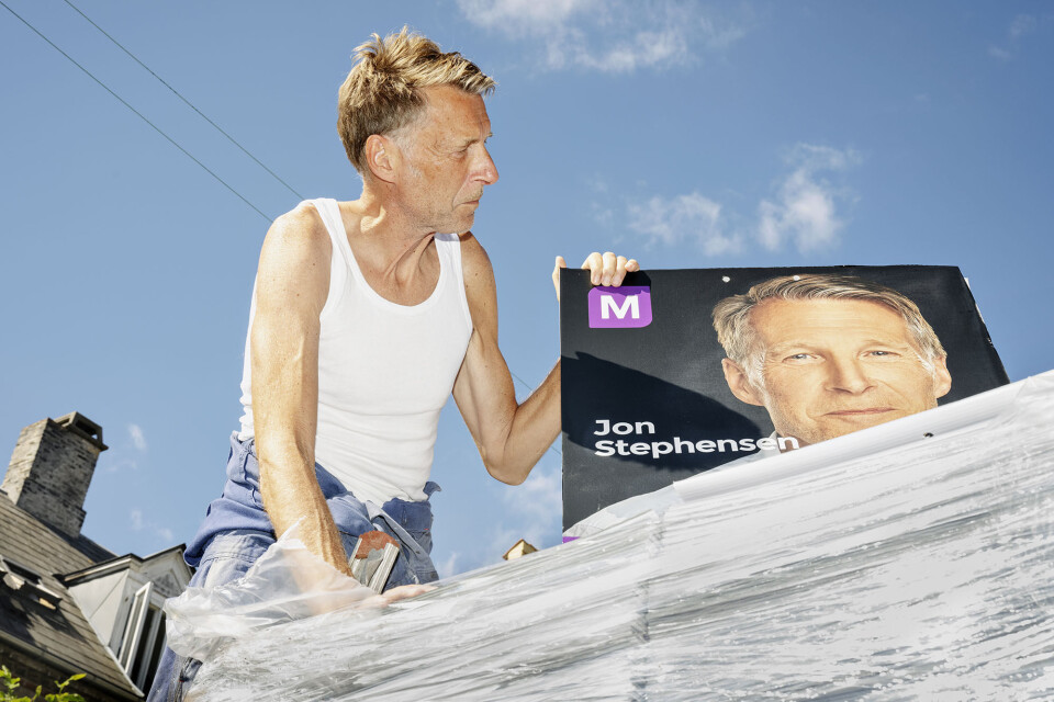 ”Mange har spurgt mig, hvorfor jeg overhovedet gider at stille op i politik. Men det er fandeme vigtigt at gide og tro på, at politik kan gøre en forskel og være med til at forandre verden til et bedre sted. Og lige nu er politik et rasende interessant sted at være, som verden er i dag.”