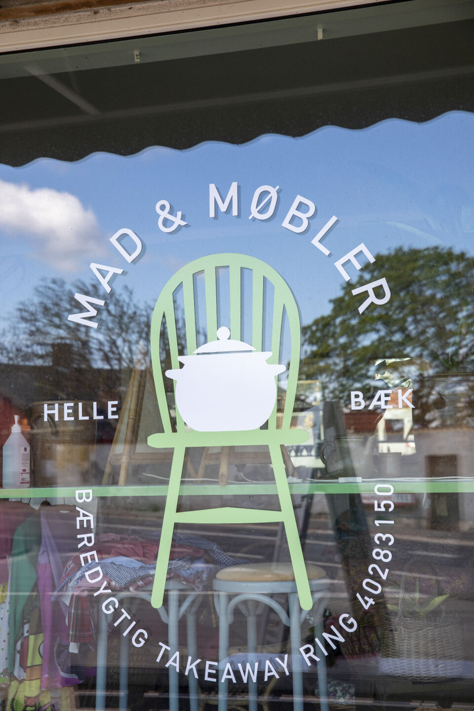 13.37: Pitstop ved Mad & Møbler i Hellebæk