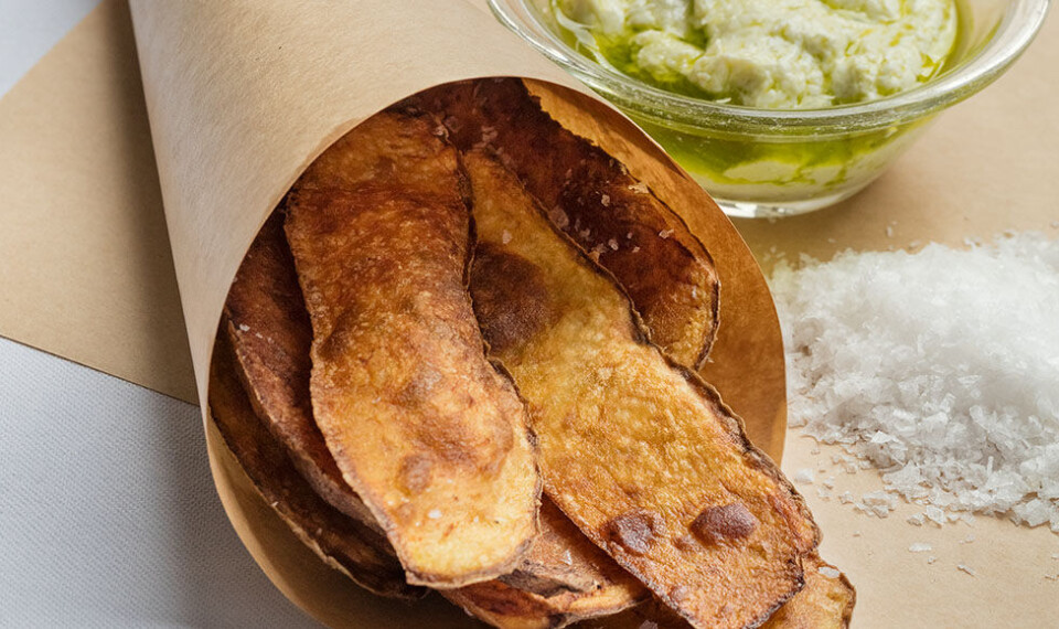 Friterede kartoffelskræller