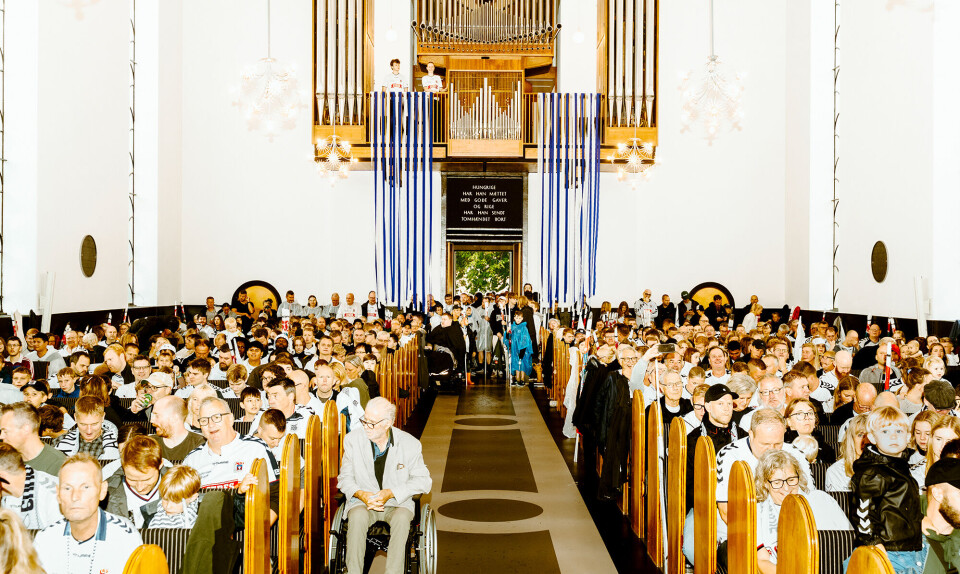 Tro kan flytte bjerge: Vi var med til Superligaens sødeste sommertradition