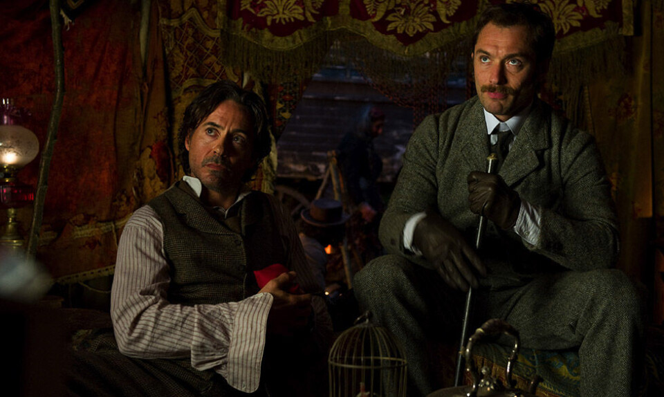 Narcos-skaber skal skrive manuskript til ’Sherlock Holmes 3’