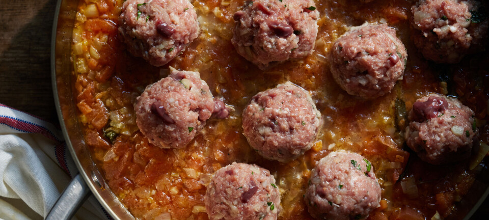 Disse italienske kødboller i simresauce vil helt sikkert tage kegler ved middagsbordet