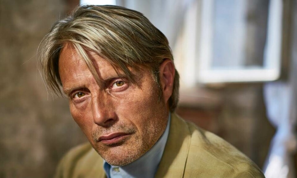 Mads Mikkelsen er skurk i ny Ford-kortfilm