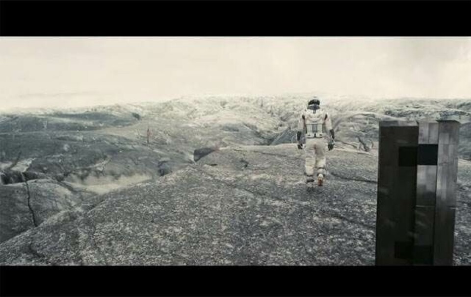 Rummet er smukt og faretruende i den seneste trailer for ’Interstellar’