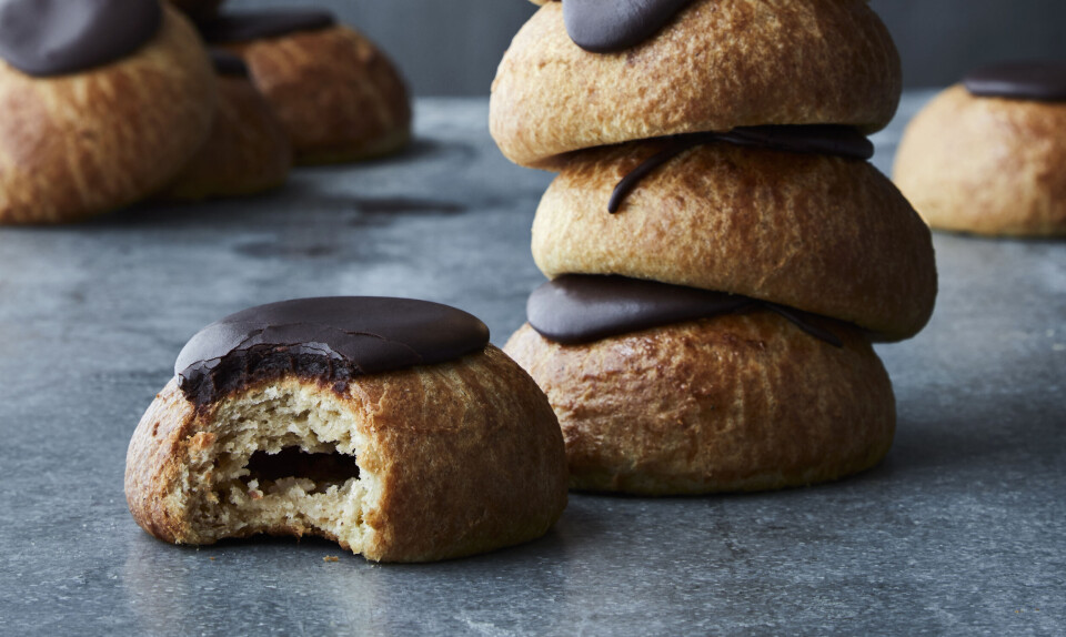 Boller op, boller ned: Er fastelavnsbollen gal eller genial?