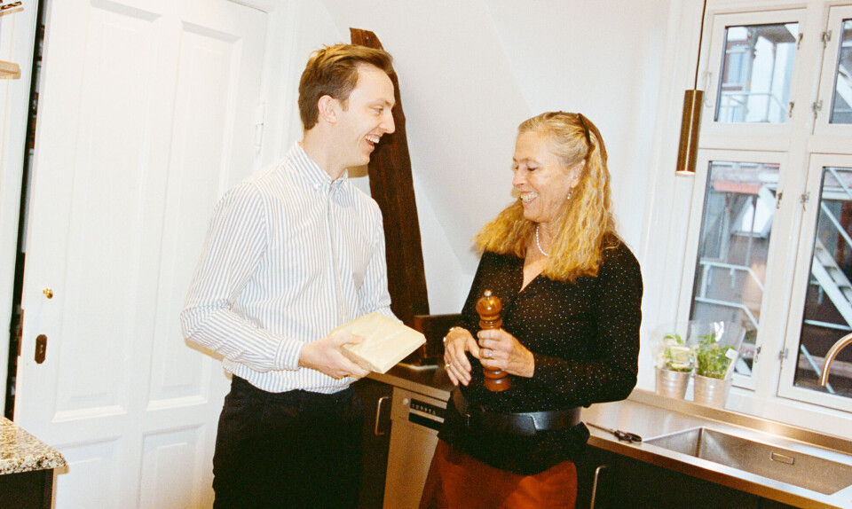 Helle Brønnum Carlsen: ”Børn lærer ikke noget, hvis man bare fortæller, hvad det hele handler om i køkkenet. De lærer af selv at gøre det”