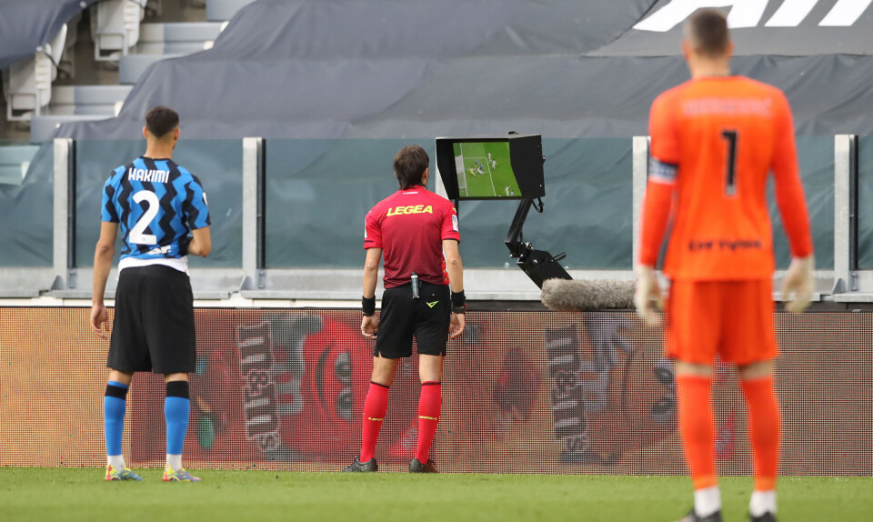 Idéhistoriker: ”VAR er en direkte konsekvens af sportens økonomiske udvikling”