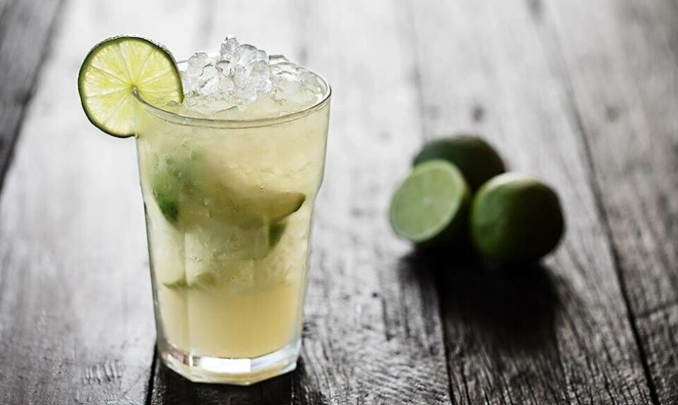 Opskrift på caipirinha