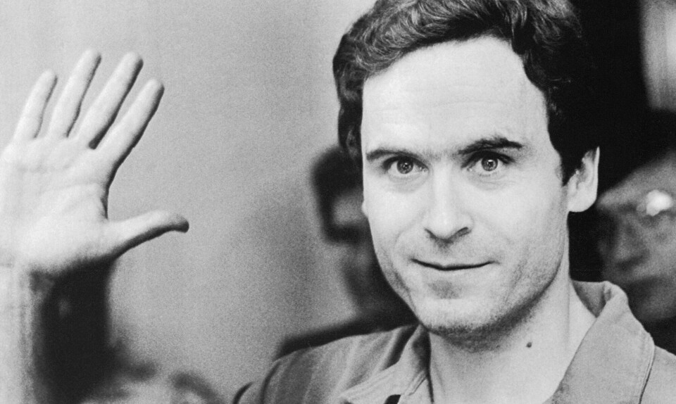 Den nye Netflix dokumentar om Ted Bundy har skabt hed diskussion på Twitter. Både om hans handlinger, men ligeså meget om hans udseende