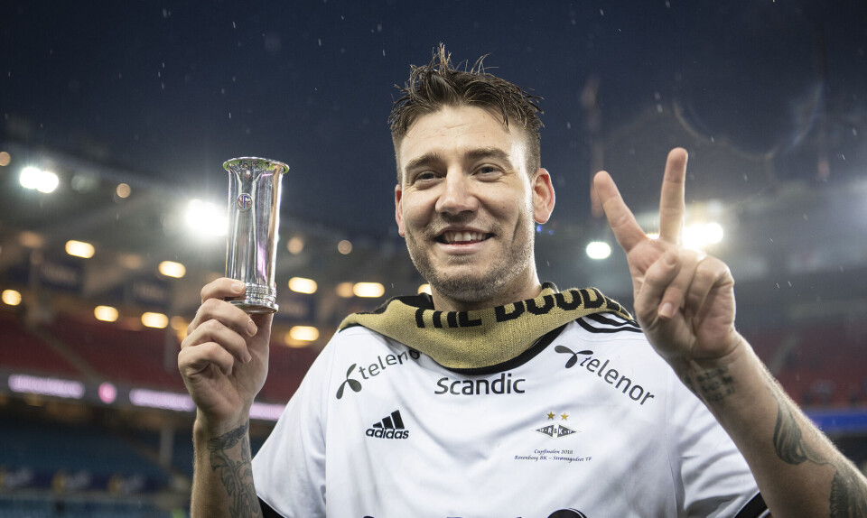 De bedste Twitter-reaktioner på Bendtners skifte til FCK