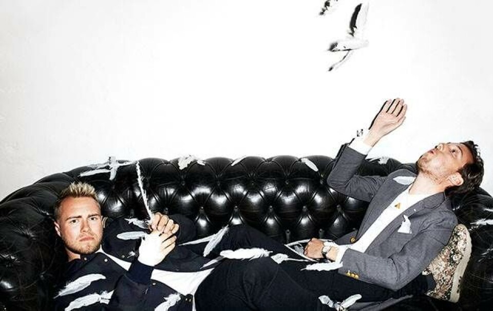 Se de mails, der startede Monte Carlo