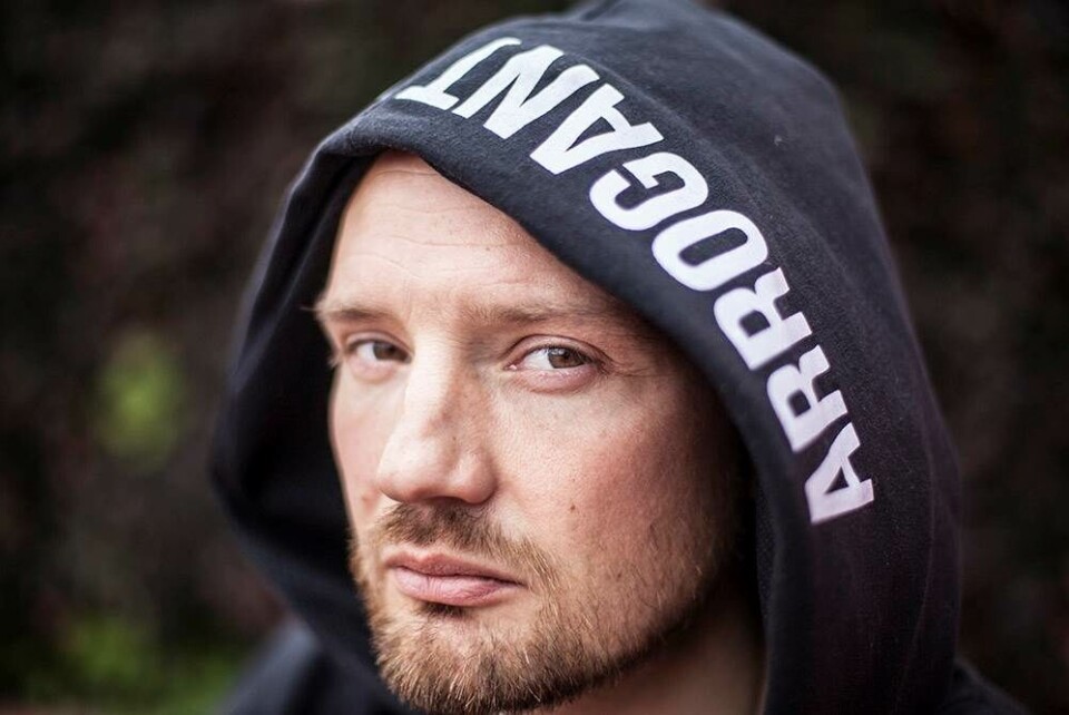 Efter ’Djævleræs’og ’De fantastiske 5’ er han tilbage: ”Jeg har ikke solgt ud. Jeg er stadig MC Clemens”