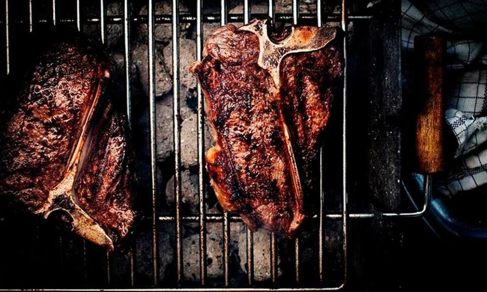 Grillmester: Hér begår du din største fejl, når du steger din bøf Sådan griller du din bøf