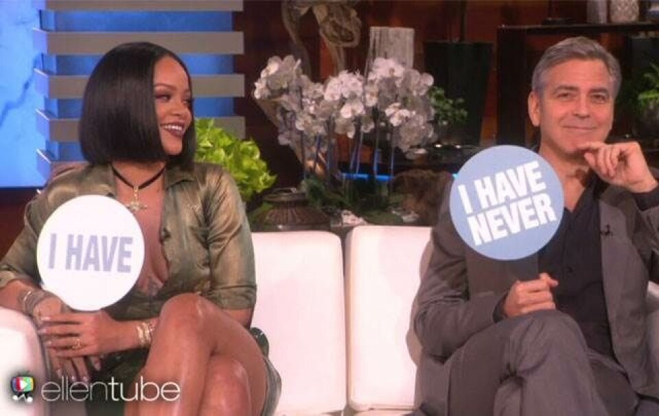 Rihanna og George Clooney spiller ’Jeg har aldrig’