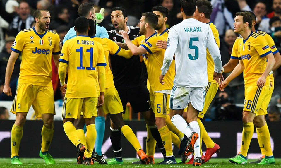 “Go take a shit.”: Var det Gianluigi Buffons sidste ord til dommeren inden CL-udvisning?
