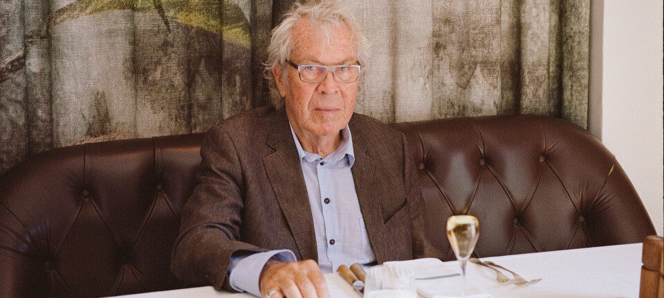 Jørgen Leth ved godt, at rejsen ender på et tidspunkt. Han håber bare virkelig ikke, den ender snart