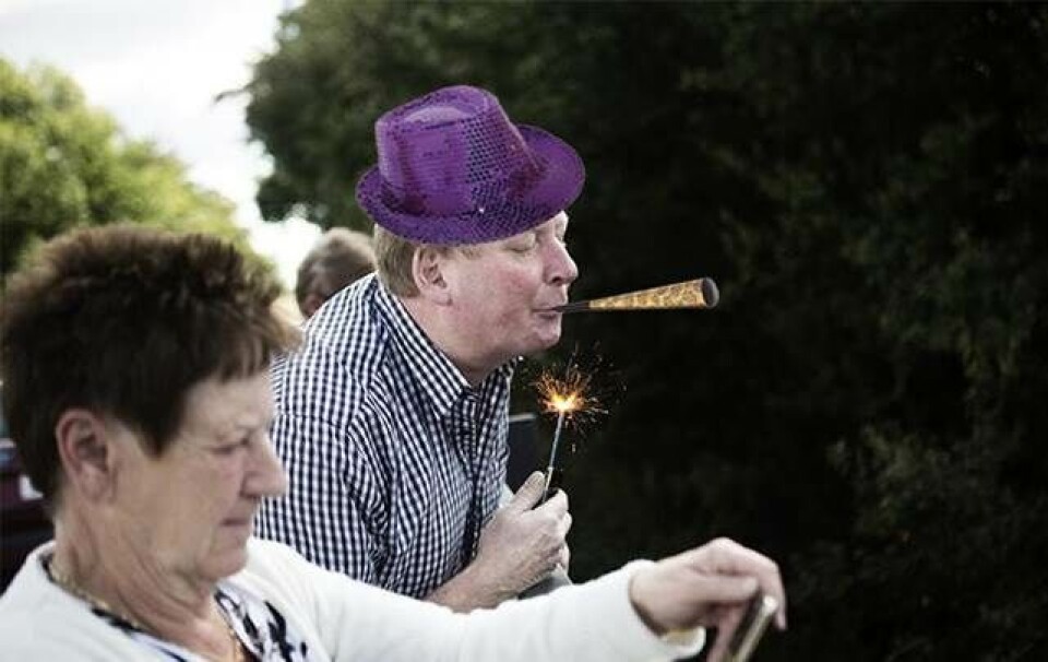 Spyttende flygtningehader gjort til grin på twitter