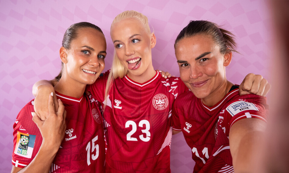 DBU lokker australske fans med præmier for at heppe på Danmark: “Det er slet ikke sammenligneligt med Qatar”