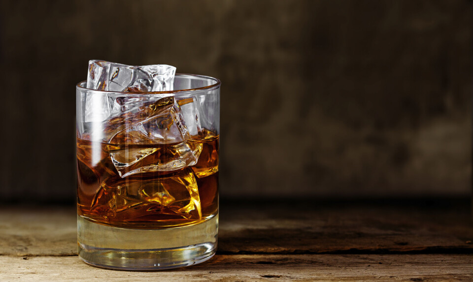 Macallan 1926 whisky bliver verdens dyreste solgt på auktion