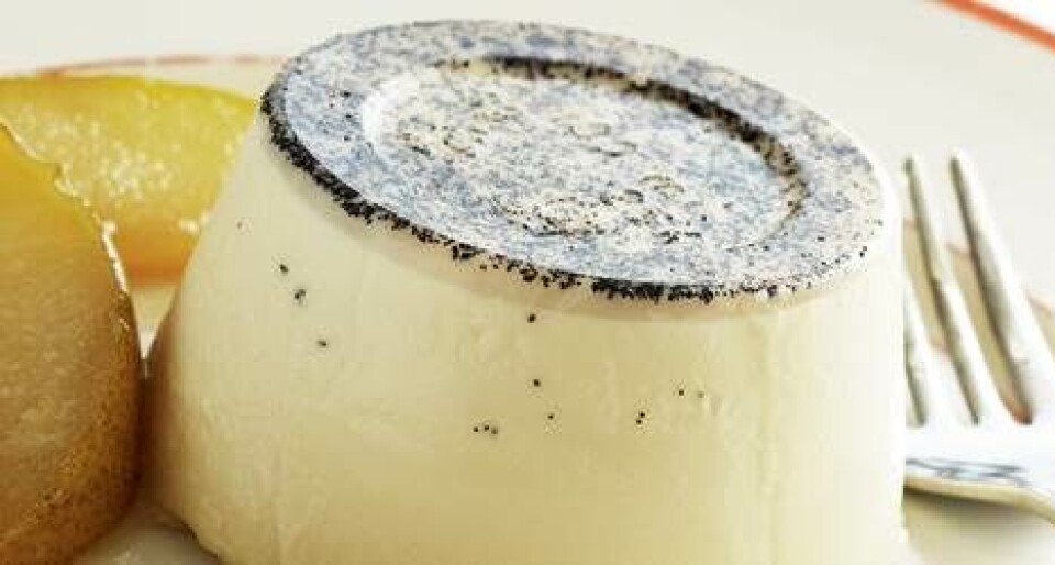Panna cotta med stegte pærer