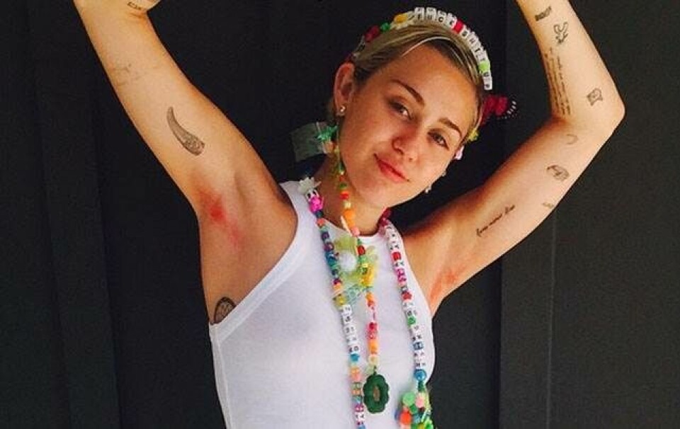 Kvindernes nye oprør vokser under armene