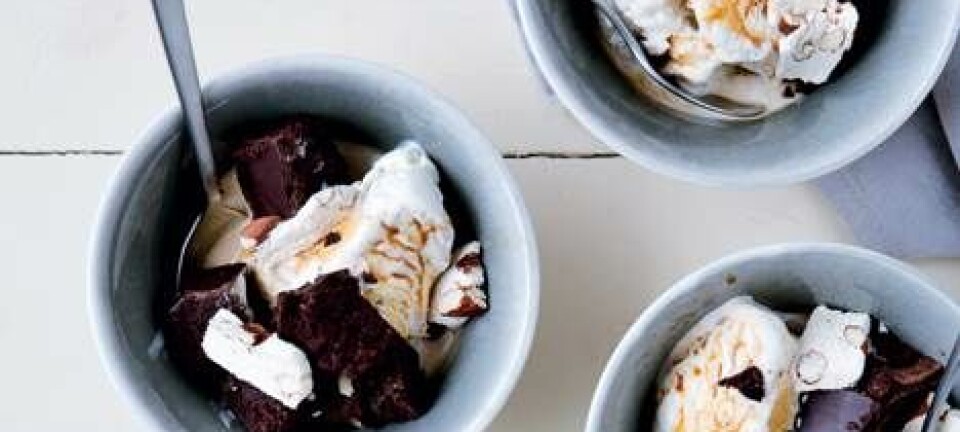 Affogato med brownies og fransk nougat