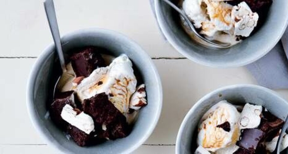Affogato med brownies og fransk nougat