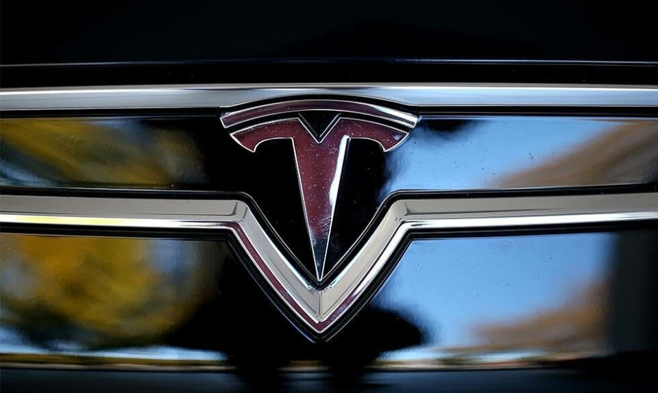 Tesla logo Elon Musk