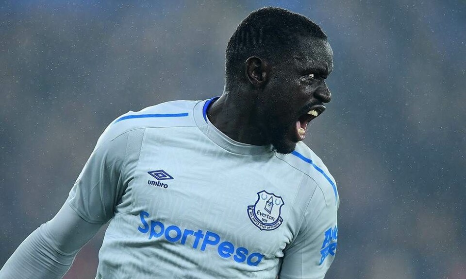 FA sigter Oumar Niassé for film