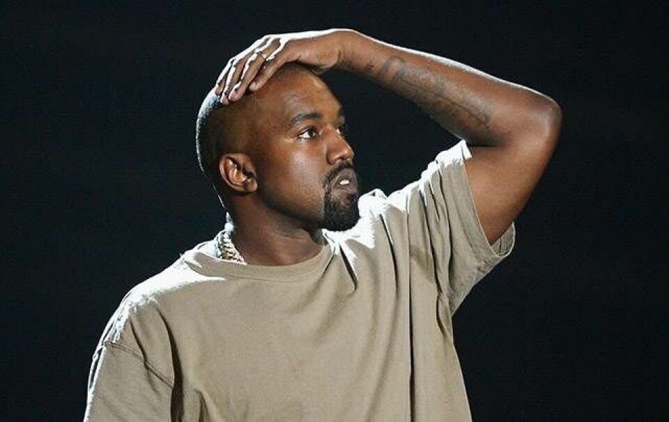 Kanye West stiller op som præsident i 2020