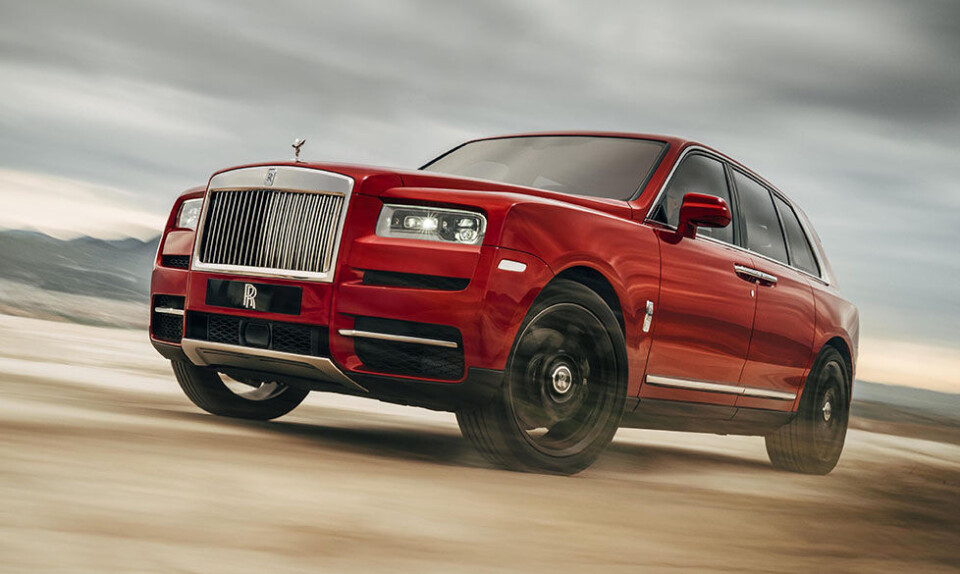 Rolls-Royce præsenterer sin første terrængående luksus-SUV