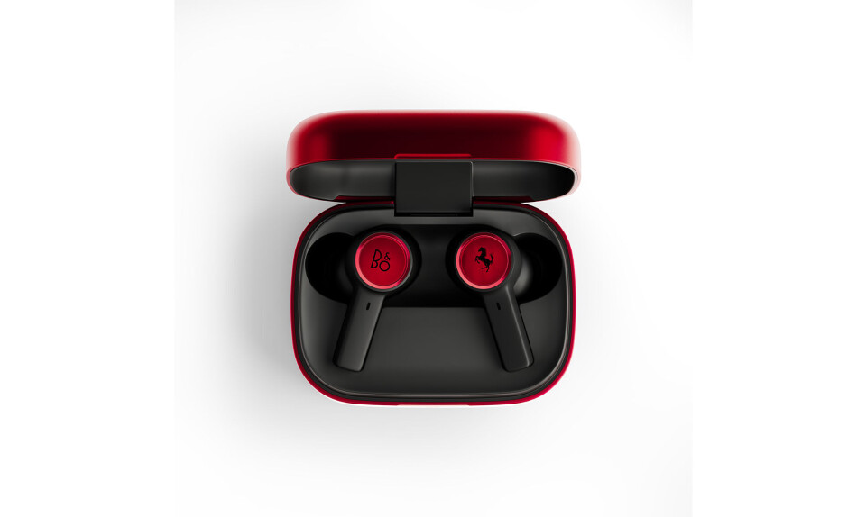 B&O lancerer samarbejde, der vil få kernemålgruppen til at se rødt