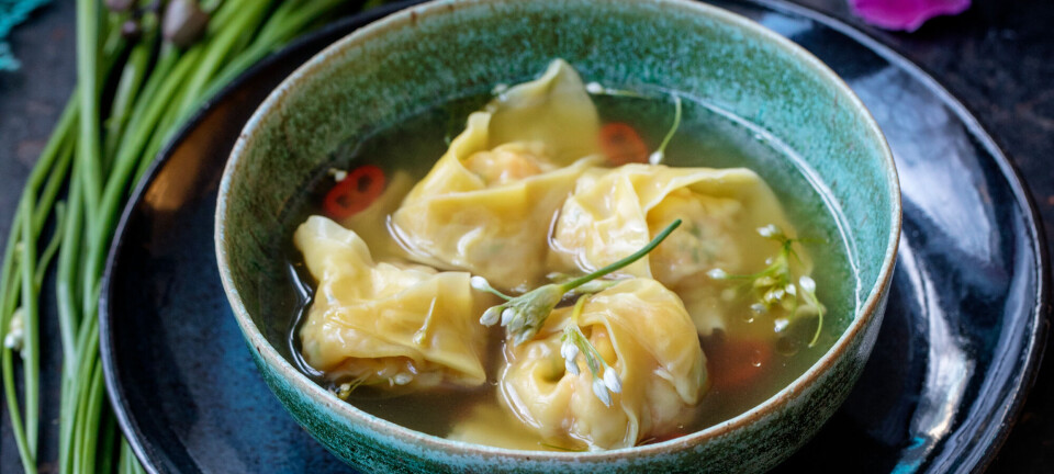 Hold vinteren for døren med denne nemme wontonsuppe