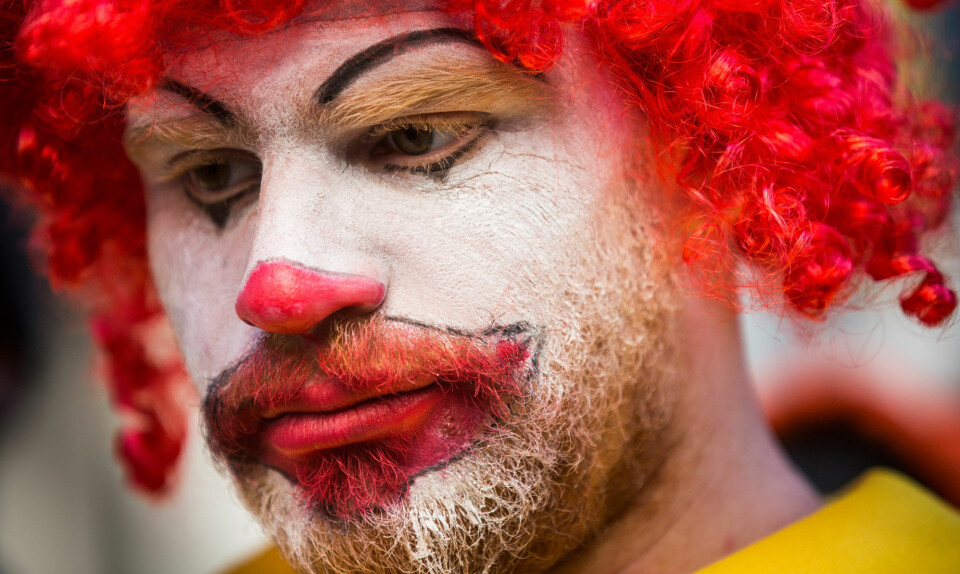 Den fælles sindstilstand viste sig, da jeg (to gange) fik klappet min kasket af en nat på Nørreports McDonald’s