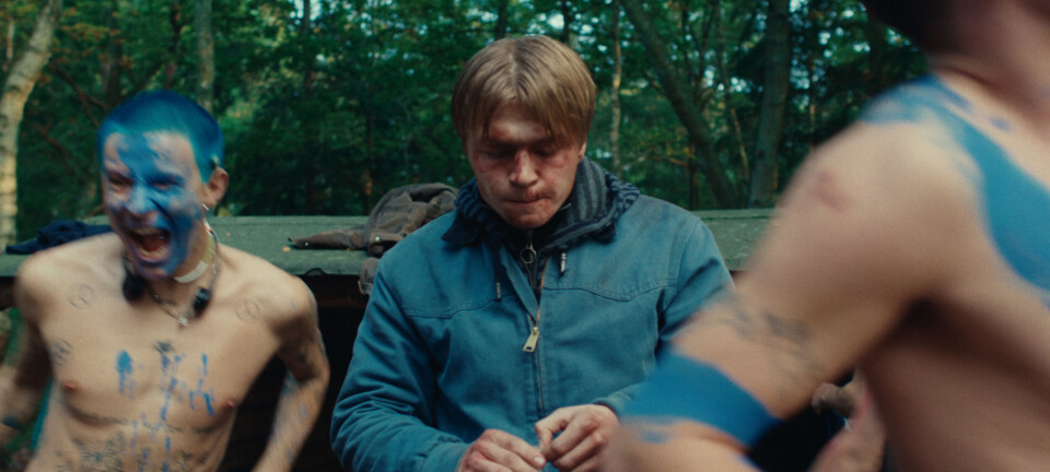 Jonas Risvig står bag ny Viaplay-ungdomsserie om mandefællesskaber: Se traileren til 'Drenge'