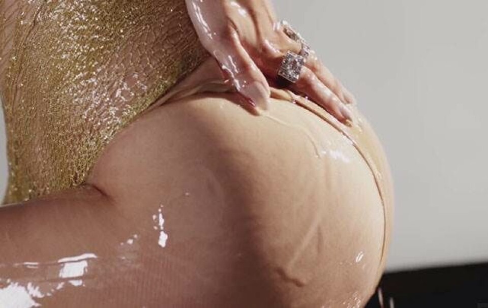 Video-teaser: Jennifer Lopez hylder bagdelen