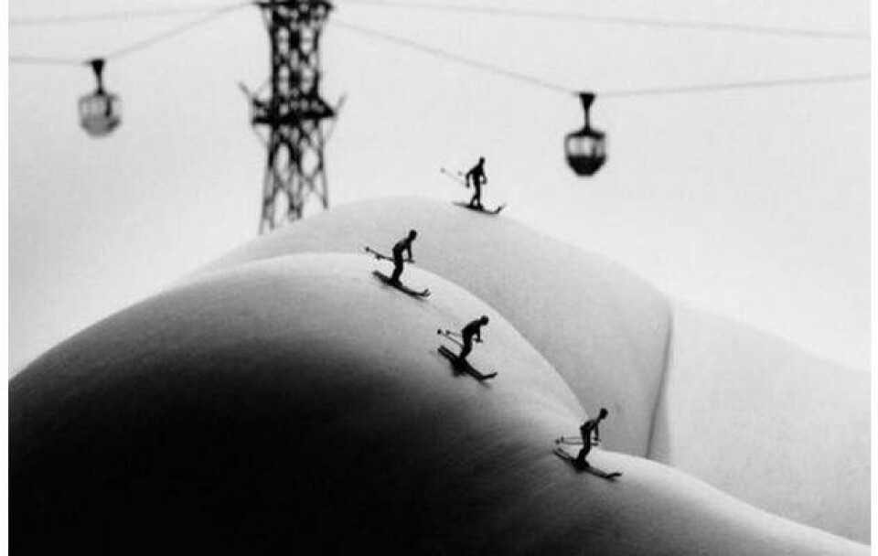 Billedserie: Landskabelige kvindekroppe