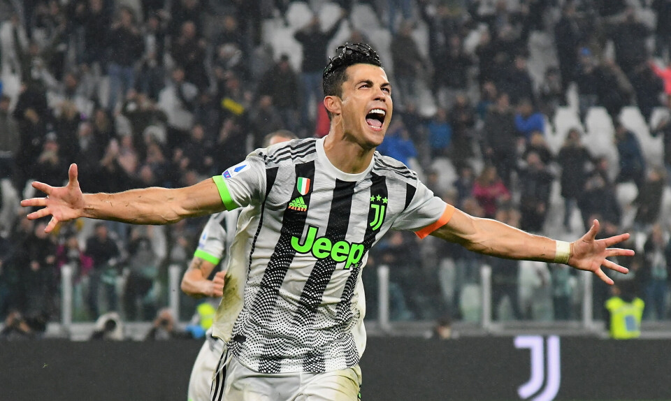 Juventus afslører nyt spillersæt fra Palace og Adidas-samarbejde