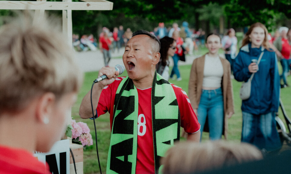 Børnene stimlede til, da Alternativets spidskandidat holdt koncert i Fælledparken