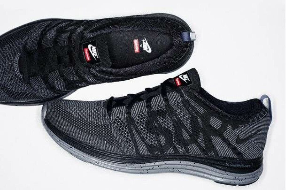 Supreme x Nike Flyknit Lunar 1+