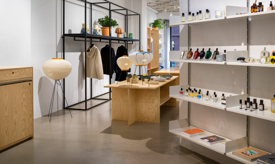 Wood Woods nye butik sælger toastjern til bålet: “Vi har lært at sætte pris på at gå i haven og finde ting til hjemmet”