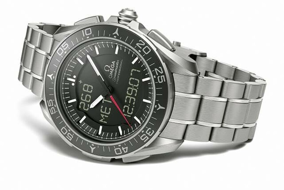 Omega sætter ur på dansk astronaut